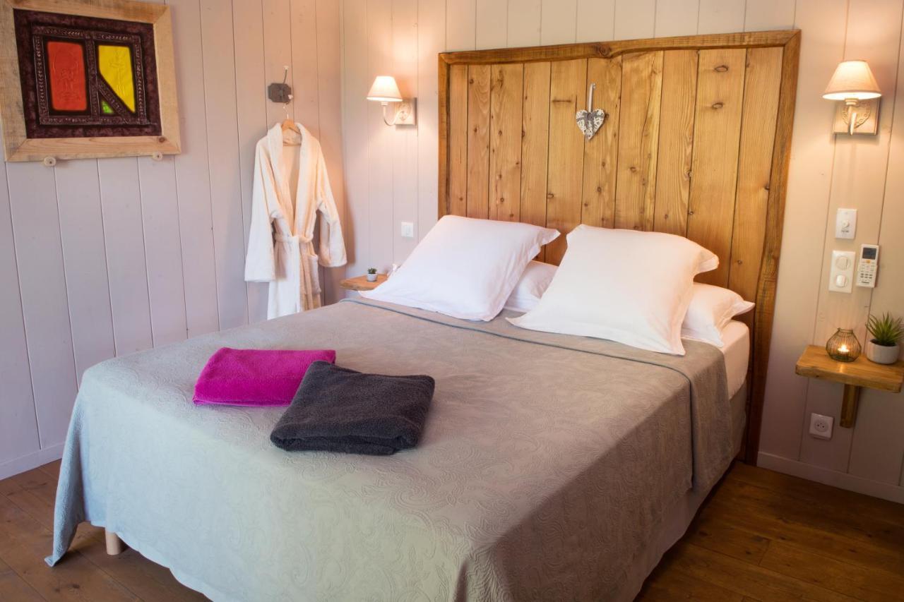 Bed and Breakfast Le Lion D'Or en PERIGORD Mauzac-et-Grand-Castang Exterior foto